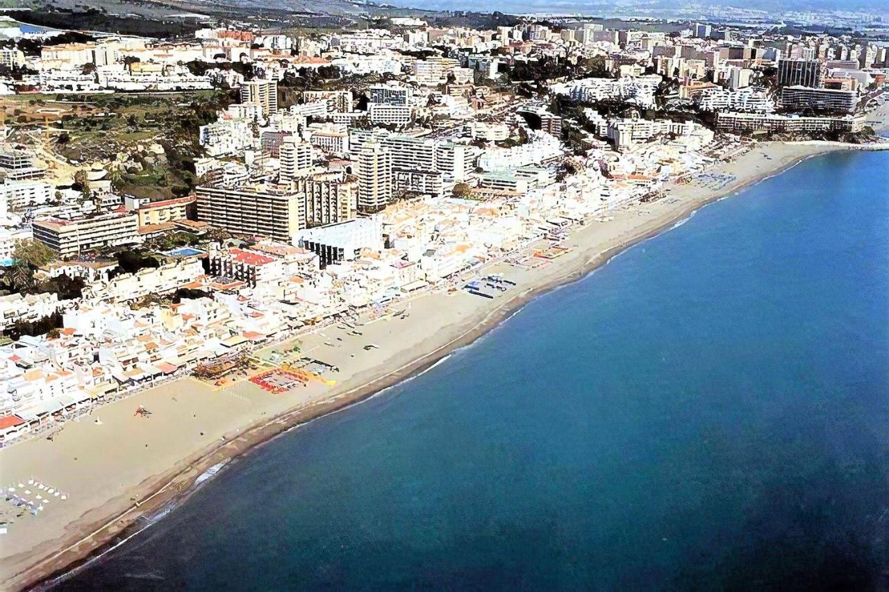 Апартаменты La Carihuela Los Nidos Торремолинос Экстерьер фото